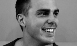 سراب المتابعين ..بناء الوهم . بقلم لاكلان براون