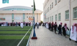 «التعليم» تمنع منسوبيها من استخدام صفاتهم الوظيفية في «المنصات» وتلغي «المتحدث الرسمي» في الإدارات وتحذر من تصوير الطلاب