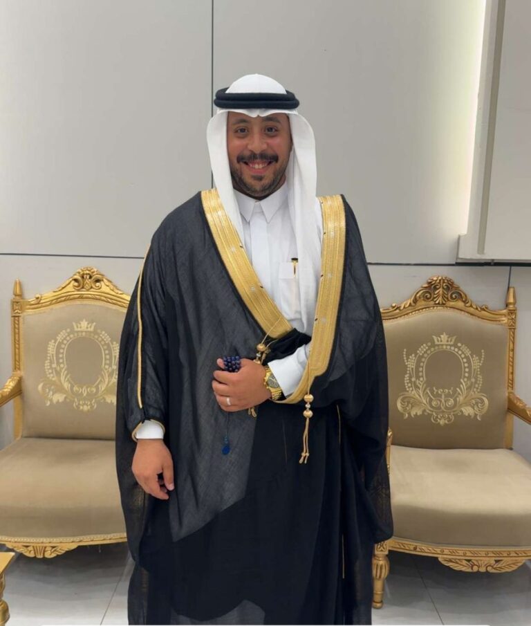 Read more about the article جدة تشهد ليلة فنية واجتماعية بهيجة في زفاف نجل الفنان عبدالله اليامي