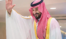نيابةً عن خادم الحرمين الشريفين.. سمو ولي العهد يتوج فريق الهلال بكأس الملك للموسم الرياضي 2025 – 2026