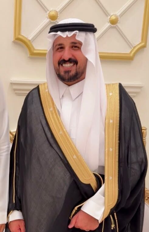 Read more about the article محمد أحمد آل مملح يحتفل بزواجه في جدة
